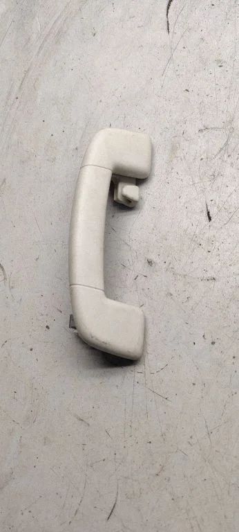 Rear interior roof grab handle 3g0857643B