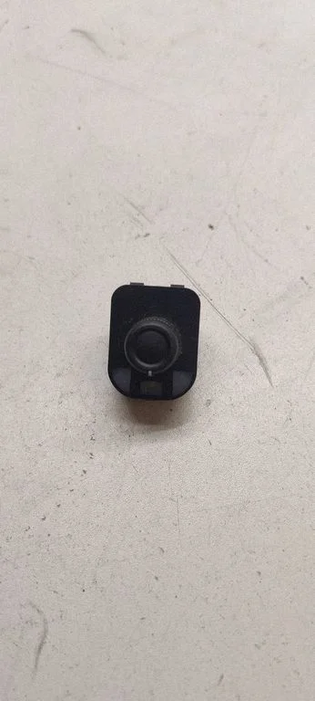 Multifunctional control switch/knob 8k0959656