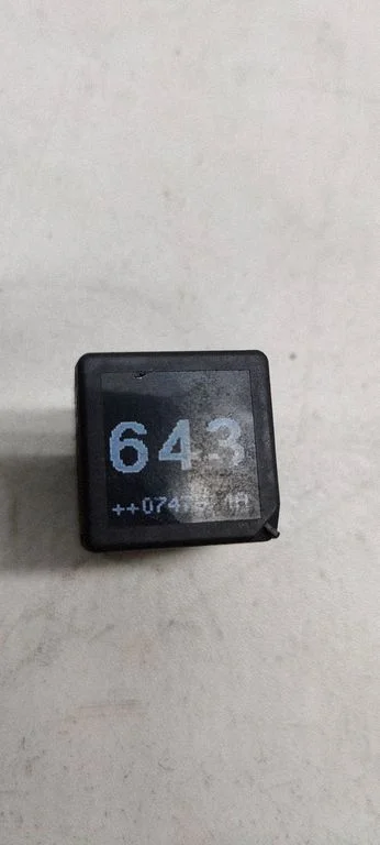 Other relay 8k0951253