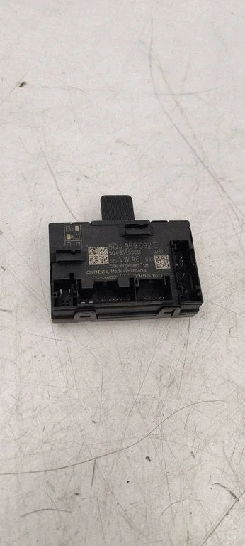 Door control unit/module 5Q4959592E