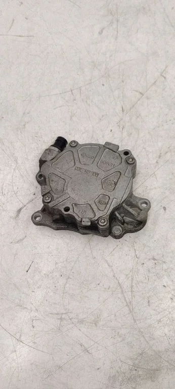 Vacuum pump – Audi A3 S3 8P (2003-2012)