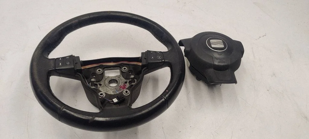 Steering wheel 5P0419091B