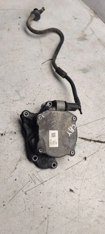 Vacuum pump 03L100j