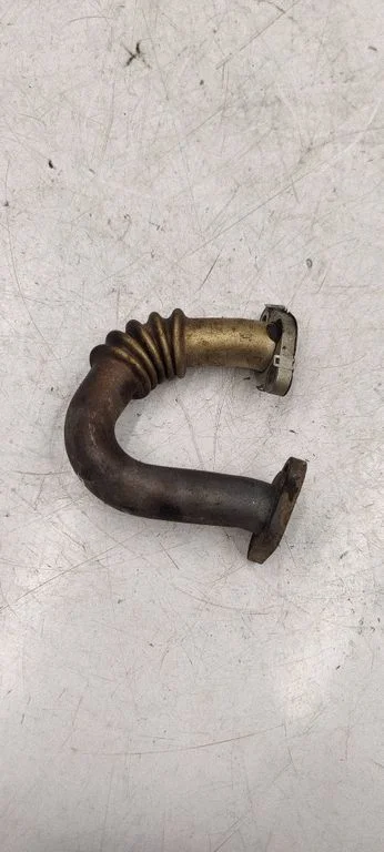 EGR valve line/pipe/hose 03P131521E