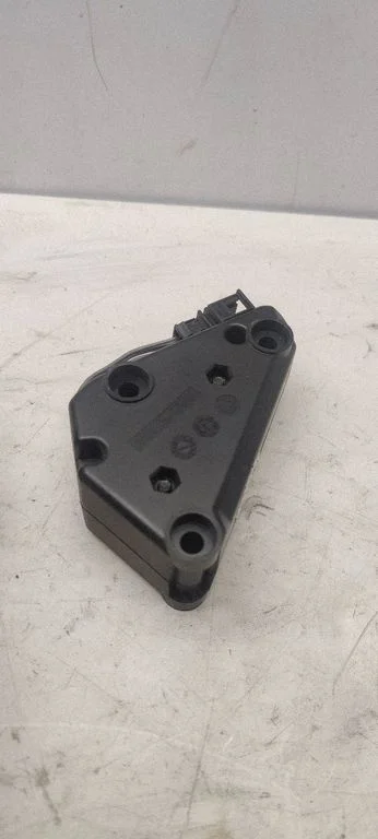 Wzmacniacz audio 1K0035463D