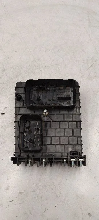Drošinātāju bloks – Audi A3 S3 8P (2003-2012)