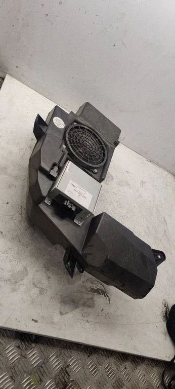 Subwoofer 8E903538203S