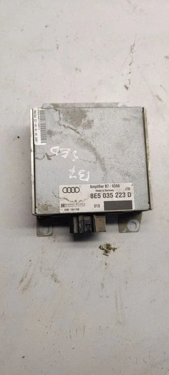 Helivõimendi 8e5035223D