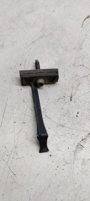 Battery bracket 8E0803123