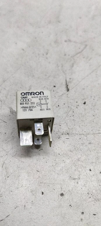 Engine installation wiring loom 8E0951253