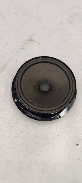 Rear door speaker 1KM035454B