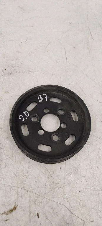 Power steering pump pulley – Audi A4 S4 B7 8E 8H (2005-2008)