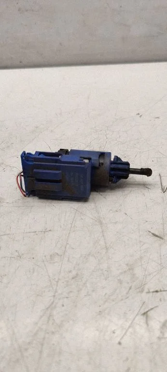 Clutch pedal sensor 1j0927189F