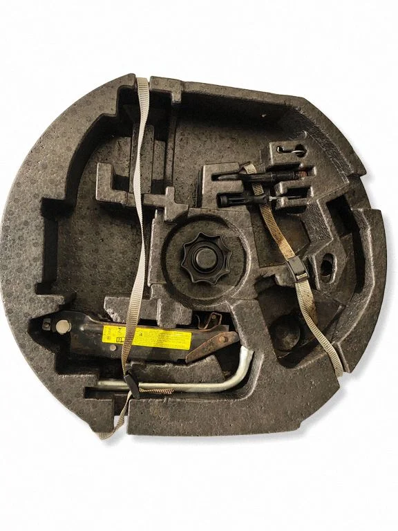 Tool box – Volkswagen Touran I (2003-2010)