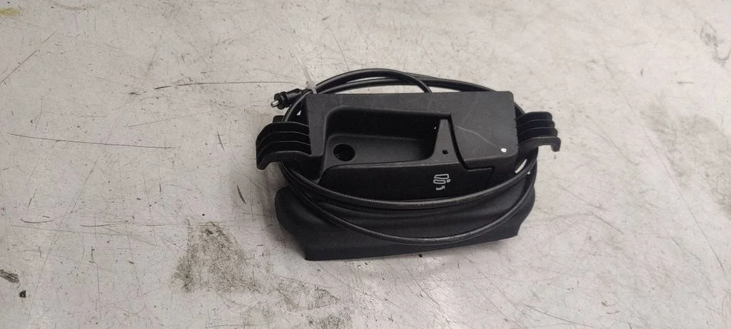 Seat back rest control lever/handle – Volkswagen Passat CC (2008-2016)