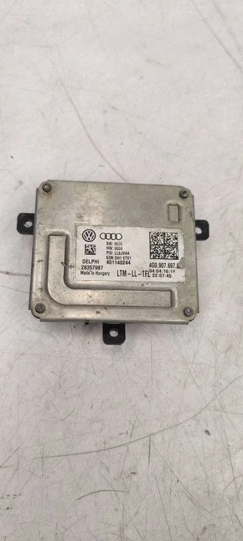 Headlight ballast module Xenon – Skoda Octavia Mk3 (5E) (2013-2019)