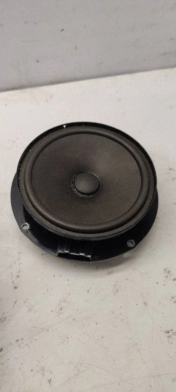 Rear door speaker – Volkswagen Golf Plus (2005-2013)