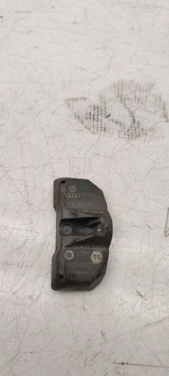 Tire pressure sensor 4F0907275B