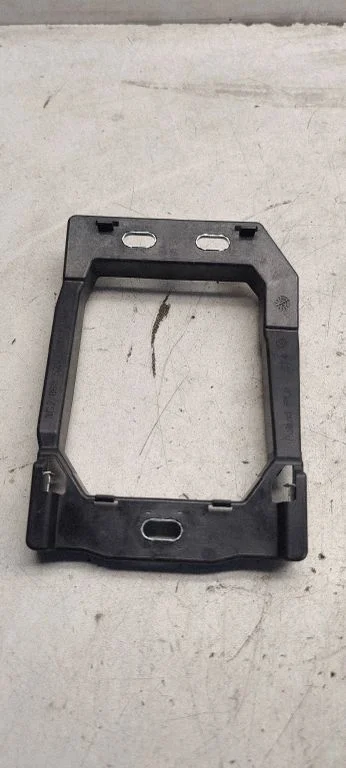Other center console (tunnel) element 3G2863525
