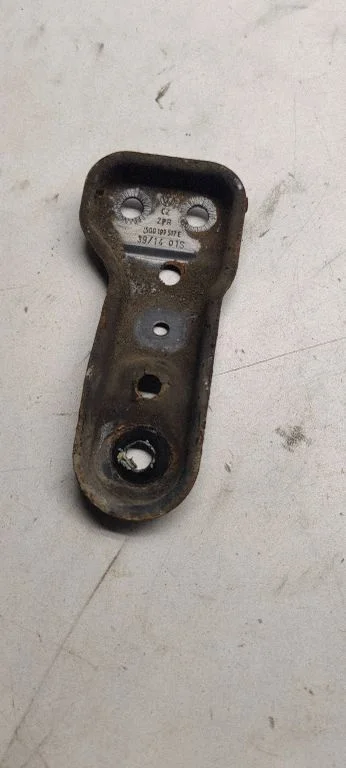 Other front suspension part 5q0199517e
