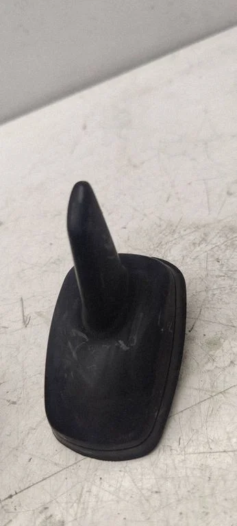 Aerial GPS antenna 1K0035507L