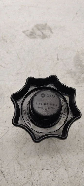 Spare wheel bolt 1K0803899D
