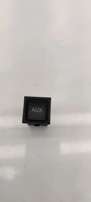 AUX-pesa – Seat Altea XL (2004-2015)