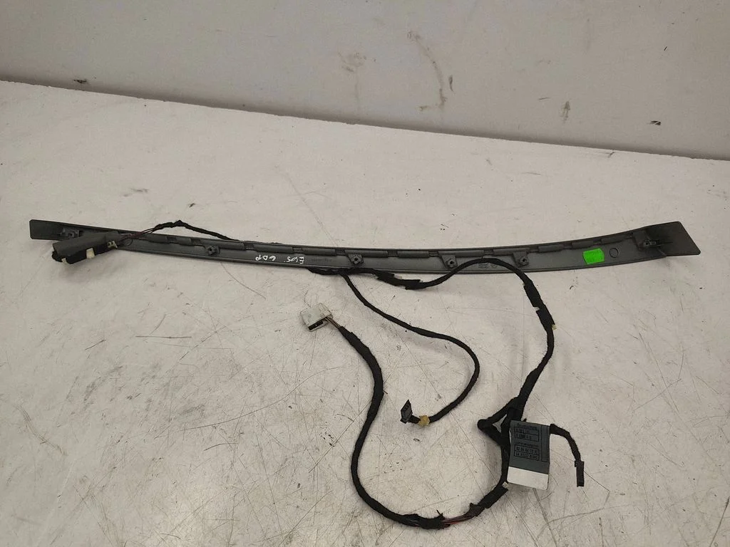 Rear door card trim – BMW 7 Series E65 E66 (2001-2008)