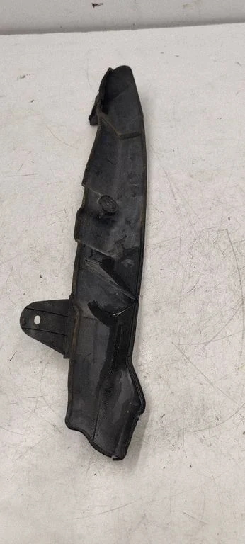 Fender end trim 8P0821112B