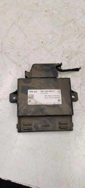Voltage converter/converter module – Skoda Octavia Mk2 (1Z) (2004-2013)