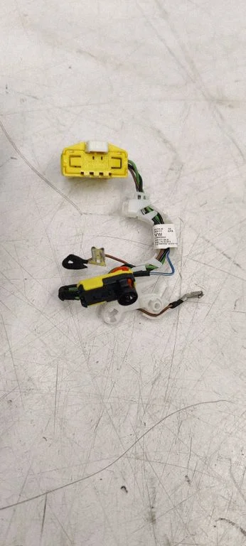 Airbag squib ring wiring – Volkswagen e-Golf (2014-)