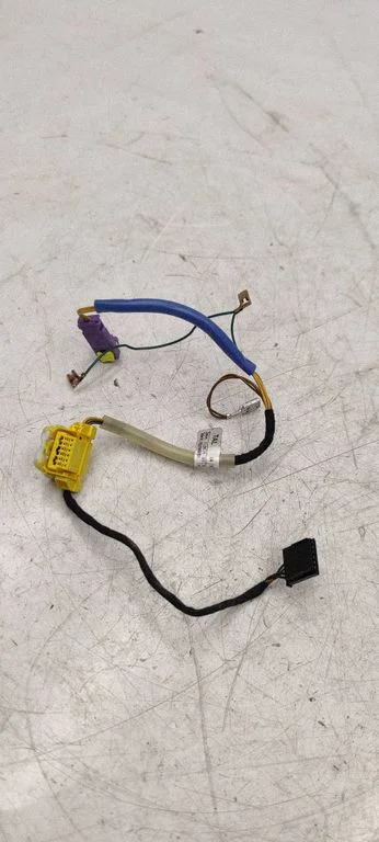 Airbag squib ring wiring – Skoda Octavia Mk2 (1Z) (2004-2013)