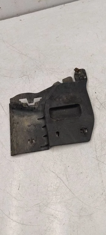 Side bottom protection 5Q0825272A