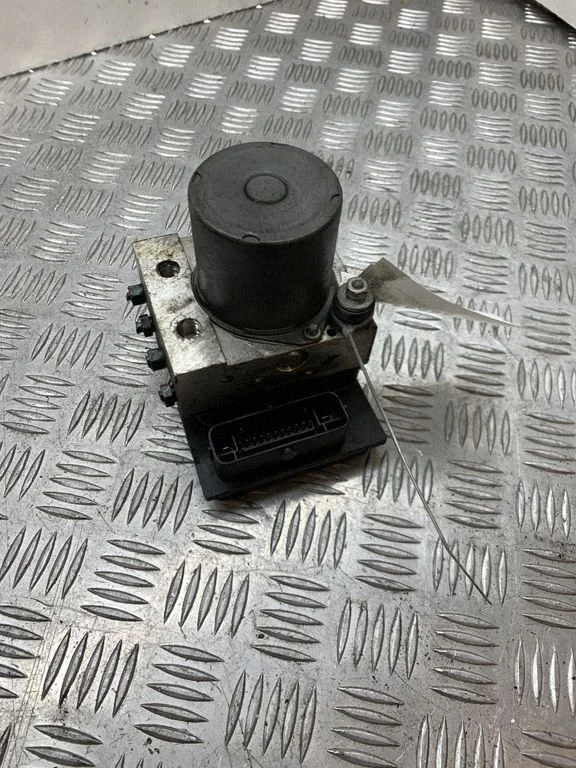 ABS block 8E0910517H