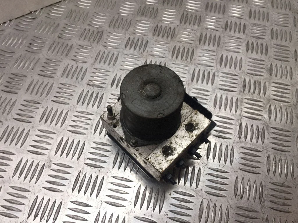 ABS block 8E0910517D012