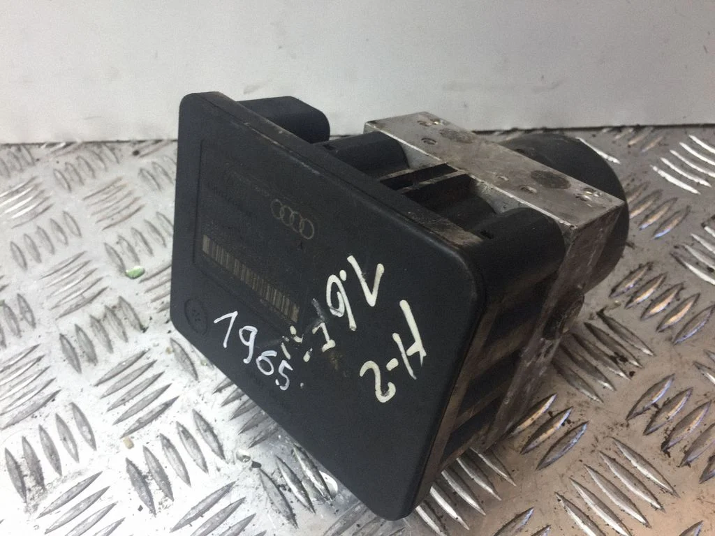 ABS block – Audi A3 S3 8P (2003-2012)