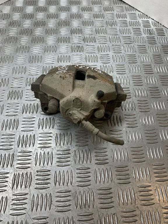 Front brake caliper – Seat Toledo II (1M) (1998-2006)