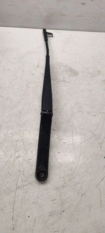 Front wiper blade arm 1z1955409A