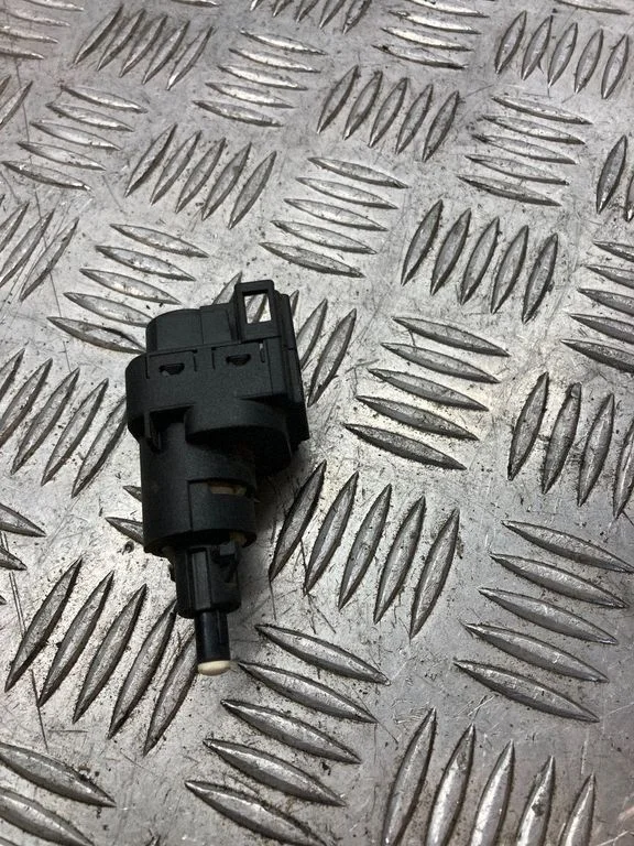 Brake pedal sensor switch 6Q0945511