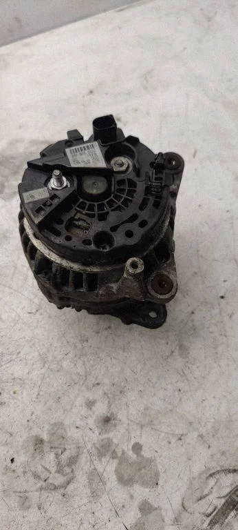 Mechanizm wycieraczek z silniczkiem 06A903023J