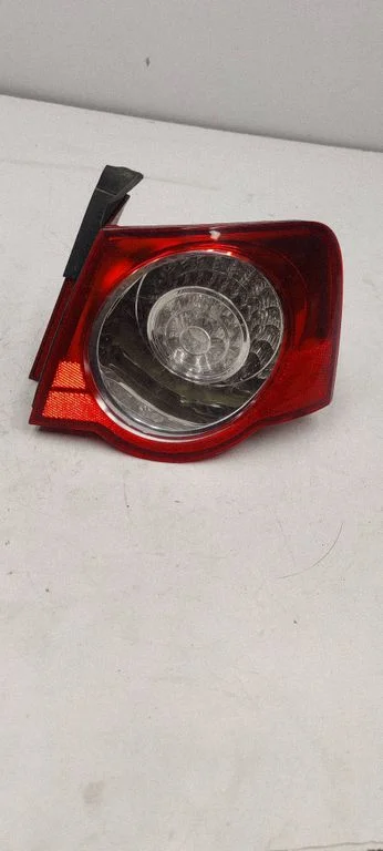 Rear/tail lights 3C5945096H