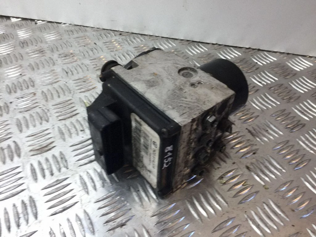 ABS-plokk 3C0614109