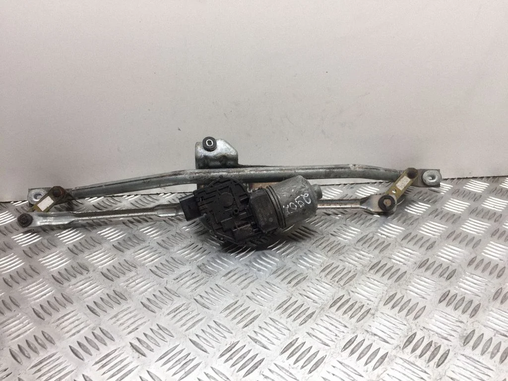 Front wiper linkage and motor 8D1955605B
