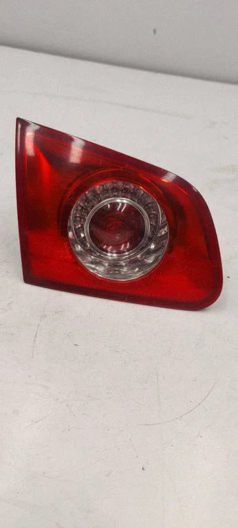 Tailgate rear/tail lights 3C9945093