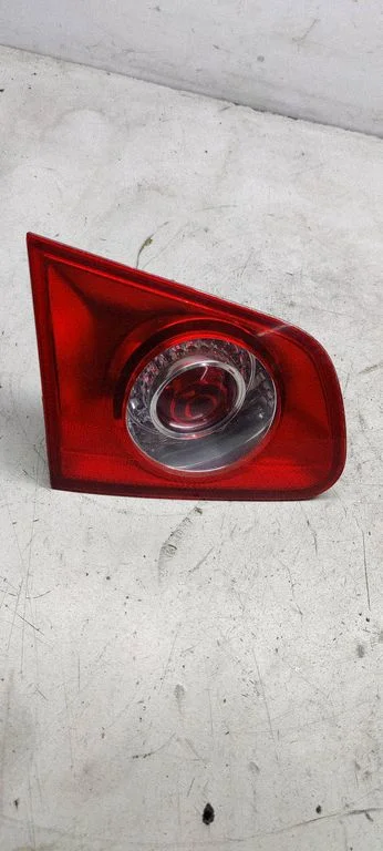 Tailgate rear/tail lights 3c9945093