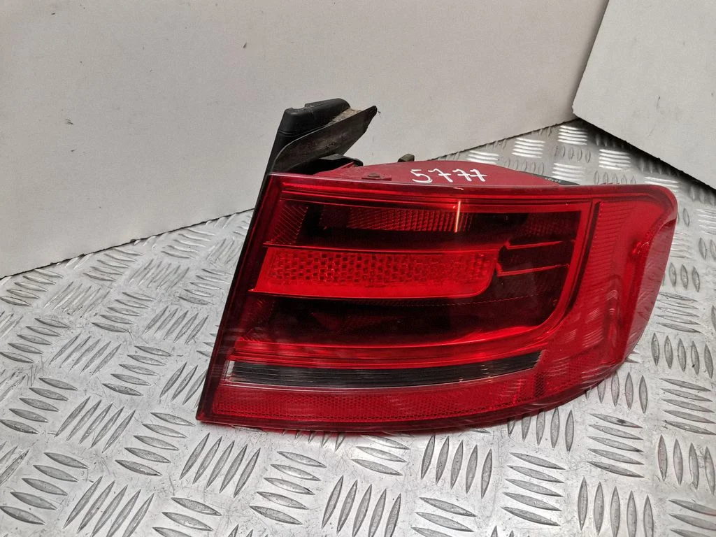 Rear/tail lights 009686066810