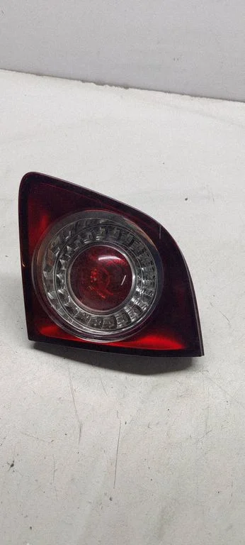 Tailgate rear/tail lights 5M0945094K