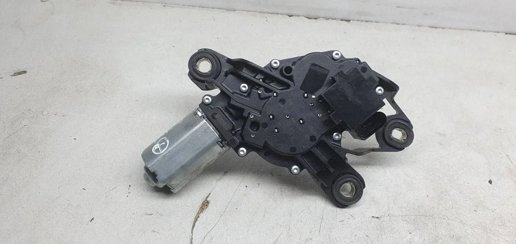 Aizmugurējā stikla tīrītāja motoriņš 5K6955711A