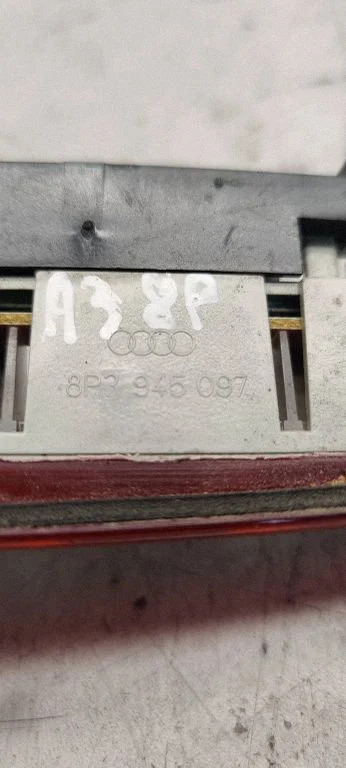 Trzecie światło stop – Audi A3 S3 8P (2003-2012)