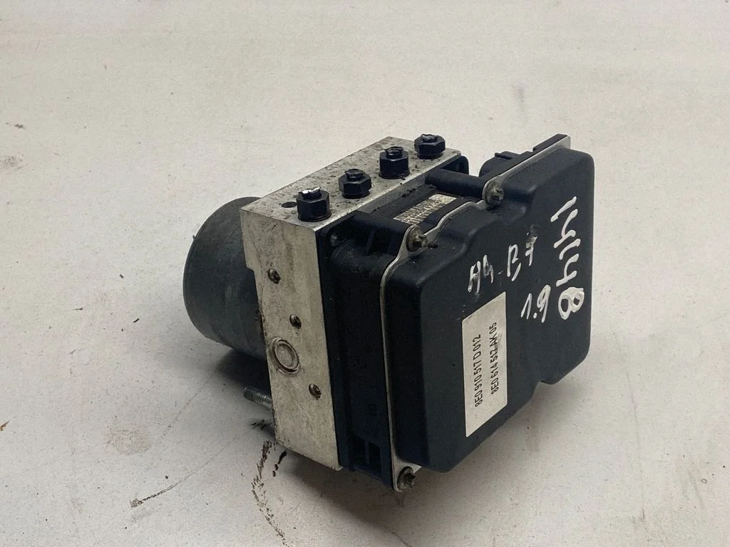 Pompa ABS 8E0910517D